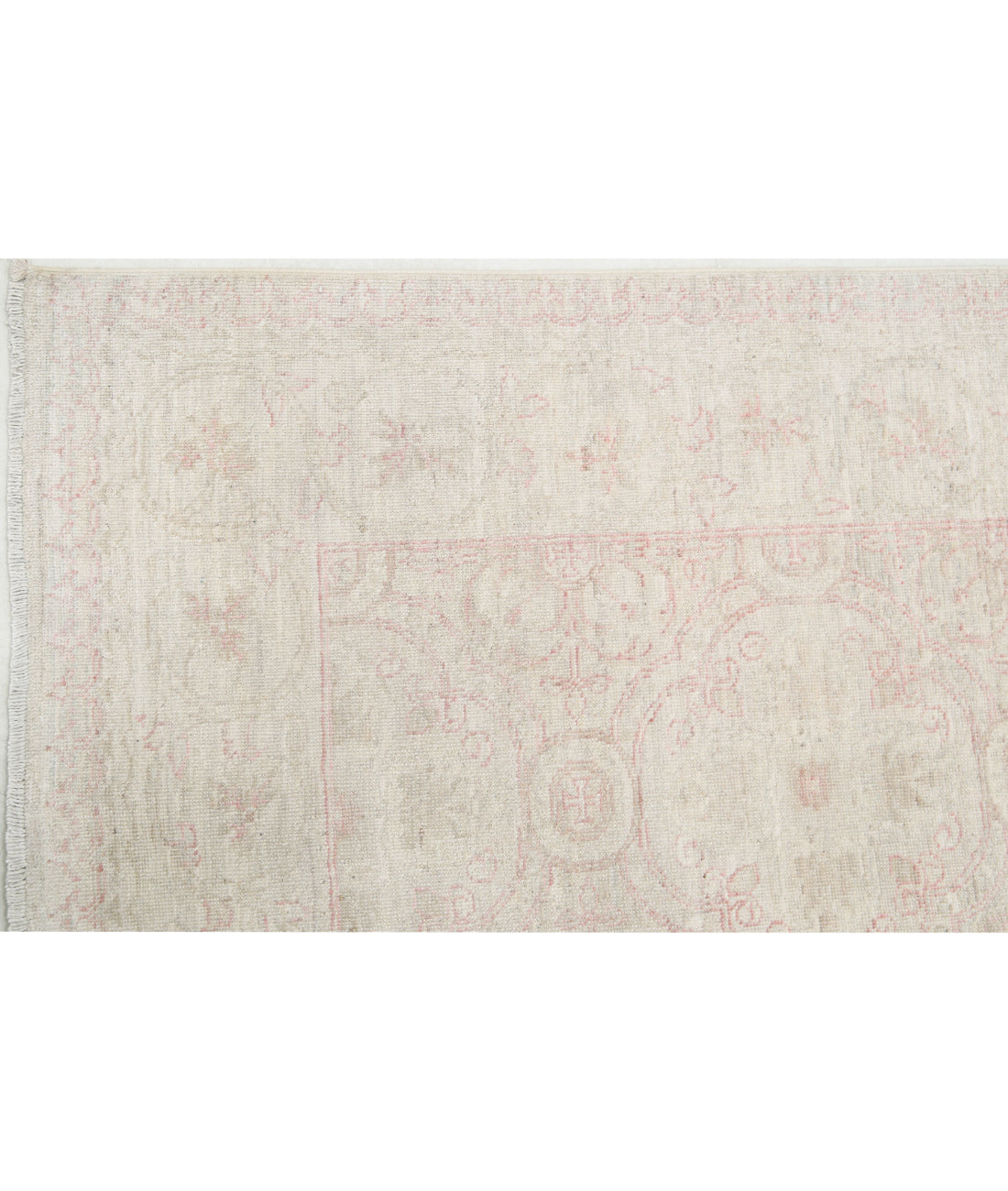 Serenity 3'11'' X 11'0'' Hand-Knotted Wool Rug 3'11'' x 11'0'' (118 X 330) / Ivory / Pink