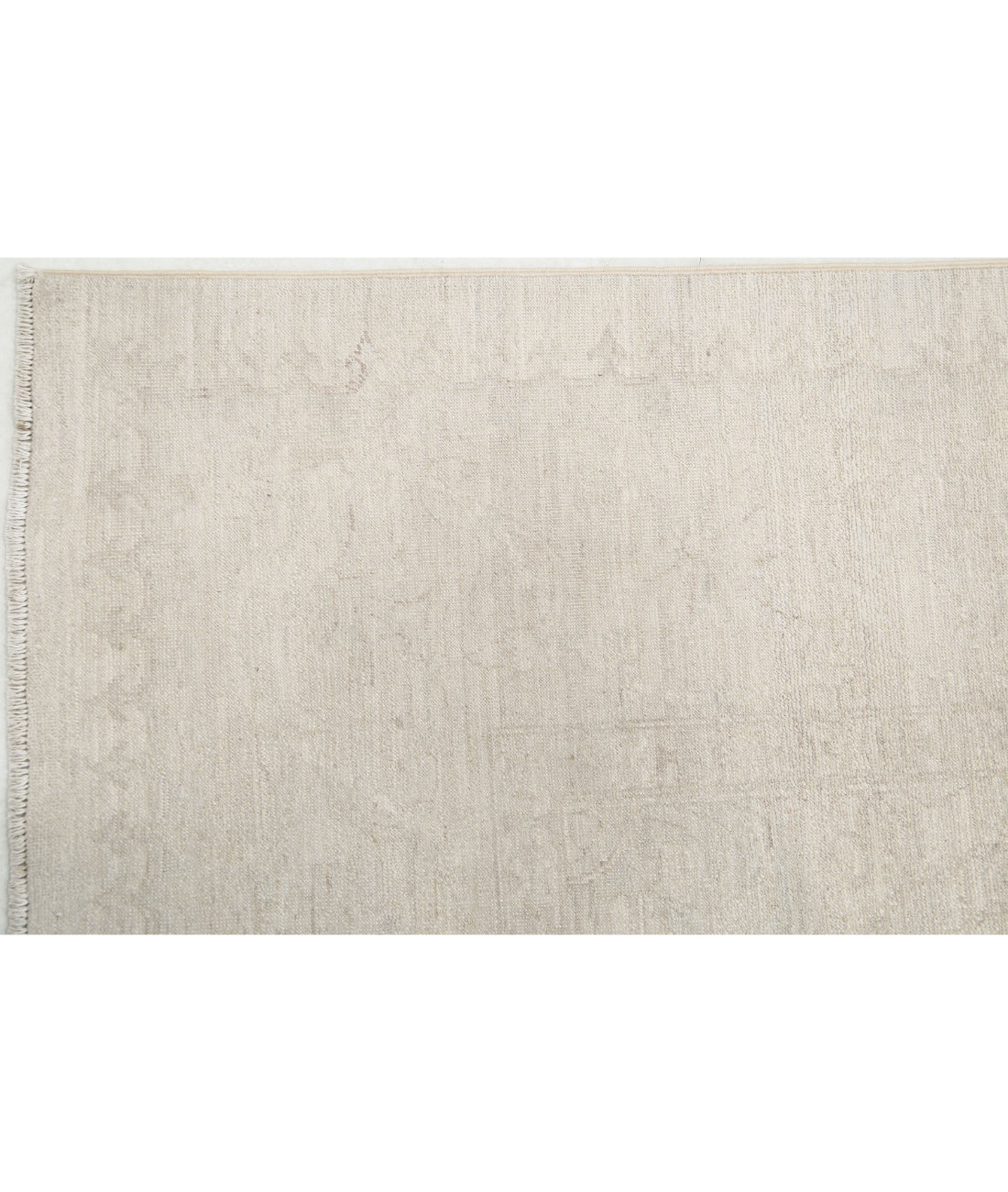 Serenity 5'2'' X 10'6'' Hand-Knotted Wool Rug 5'2'' x 10'6'' (155 X 315) / Ivory / Taupe