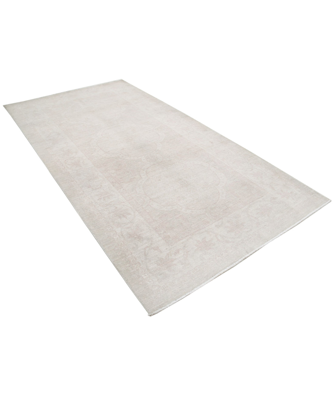 Serenity 5'3'' X 9'9'' Hand-Knotted Wool Rug 5'3'' x 9'9'' (158 X 293) / Taupe / Ivory