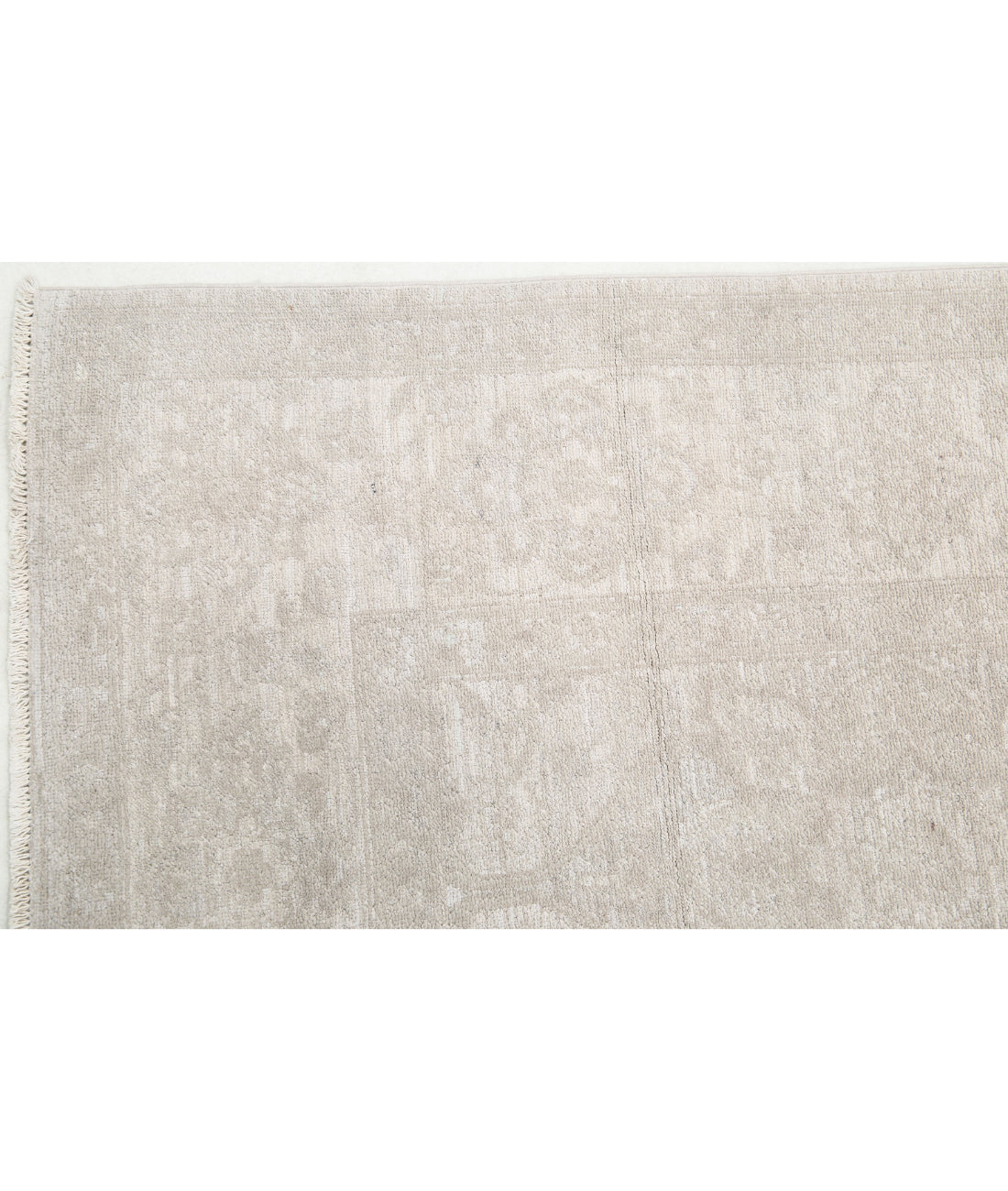 Serenity 4'9'' X 14'2'' Hand-Knotted Wool Rug 4'9'' x 14'2'' (143 X 425) / Ivory / Grey