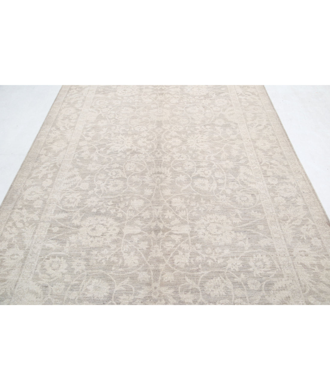 Serenity 6'0'' X 11'5'' Hand-Knotted Wool Rug 6'0'' x 11'5'' (180 X 343) / Taupe / Ivory