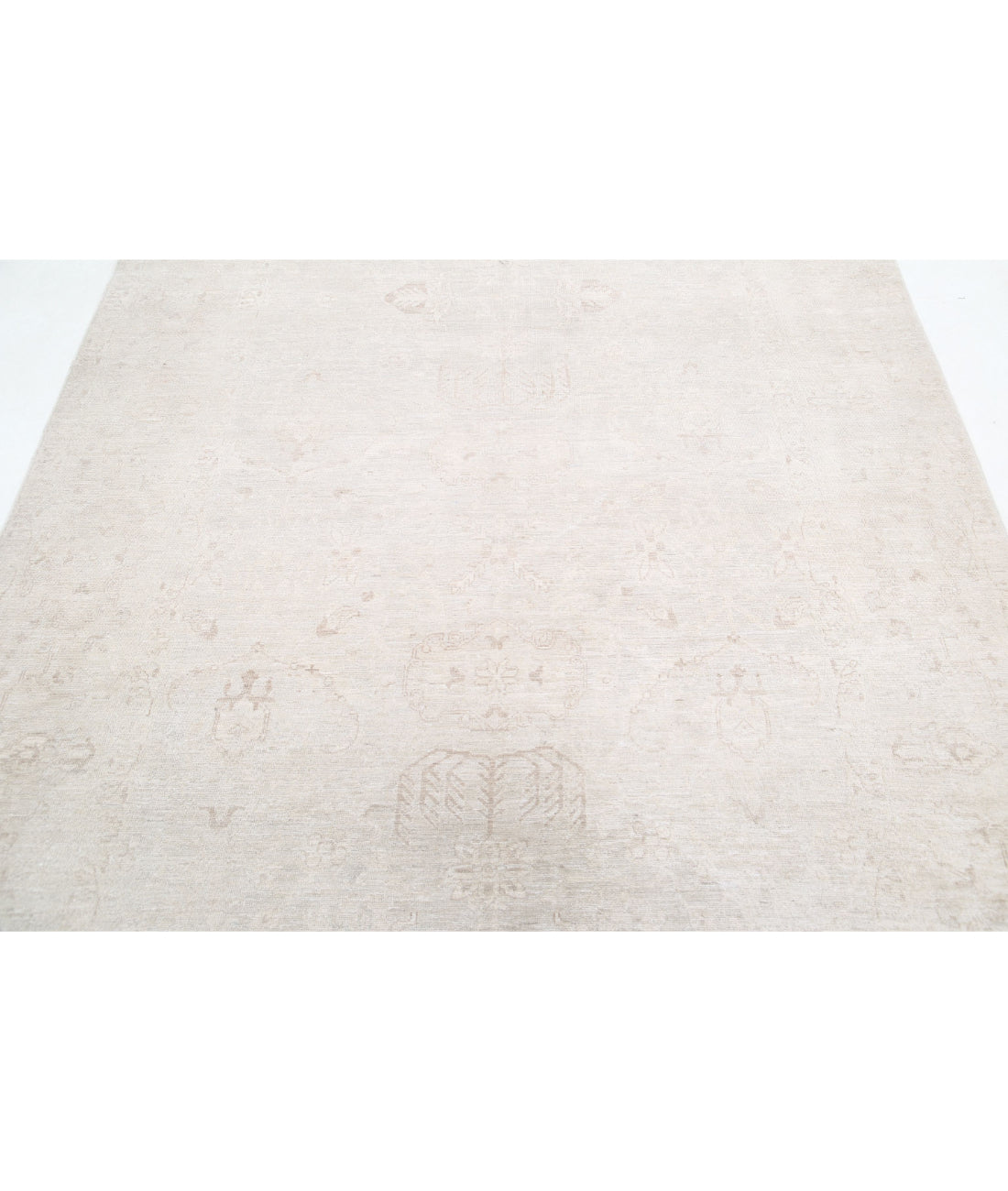 Serenity 6'1'' X 8'3'' Hand-Knotted Wool Rug 6'1'' x 8'3'' (183 X 248) / Grey / Ivory