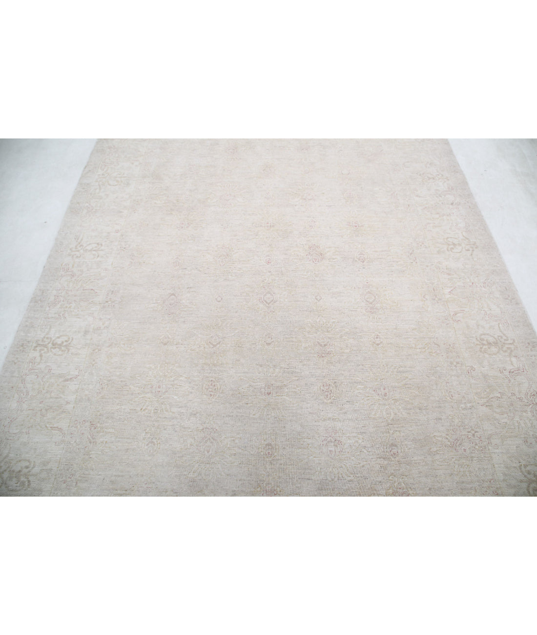 Serenity 6'2'' X 8'5'' Hand-Knotted Wool Rug 6'2'' x 8'5'' (185 X 253) / Taupe / Ivory