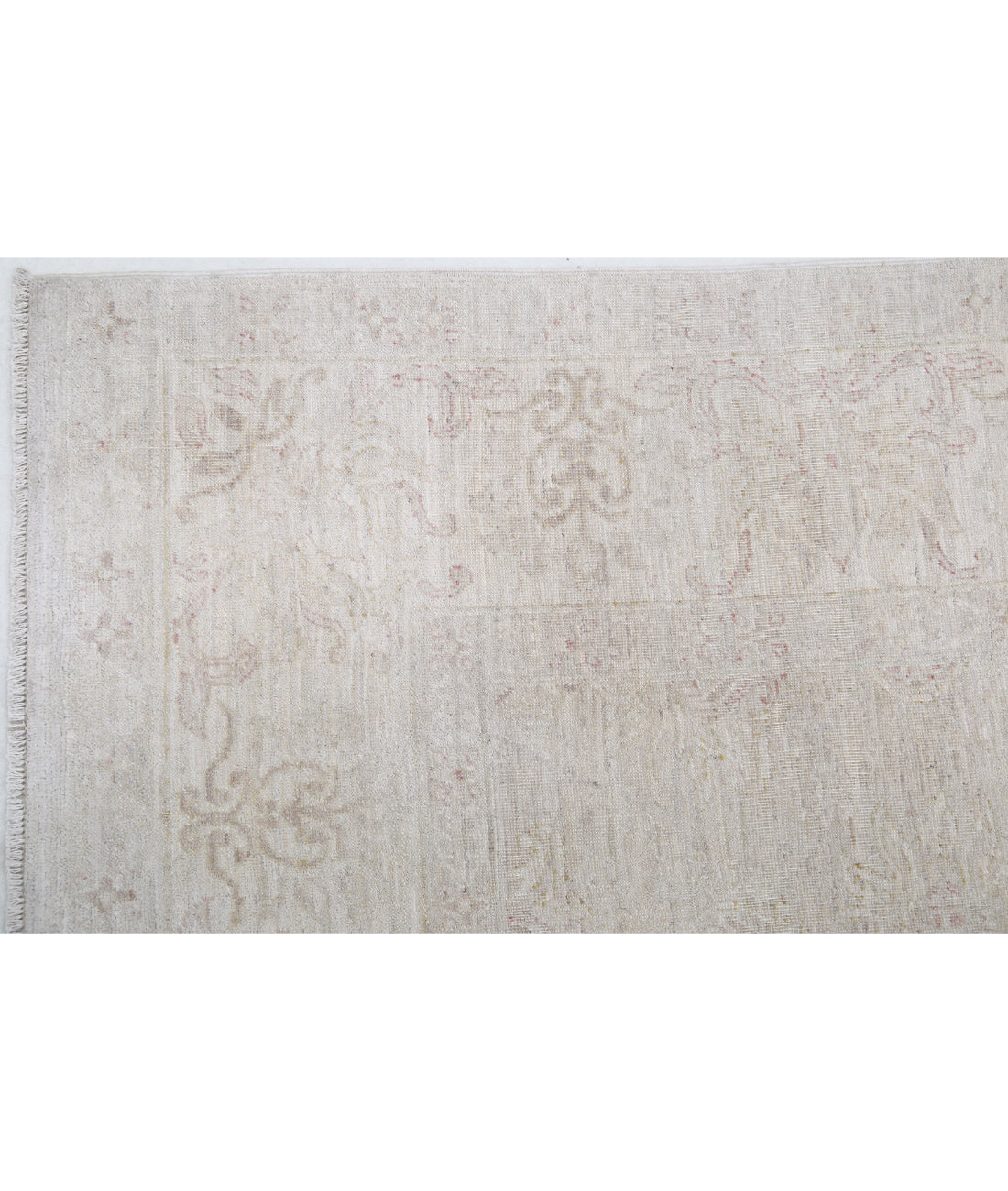 Serenity 6'2'' X 8'5'' Hand-Knotted Wool Rug 6'2'' x 8'5'' (185 X 253) / Taupe / Ivory