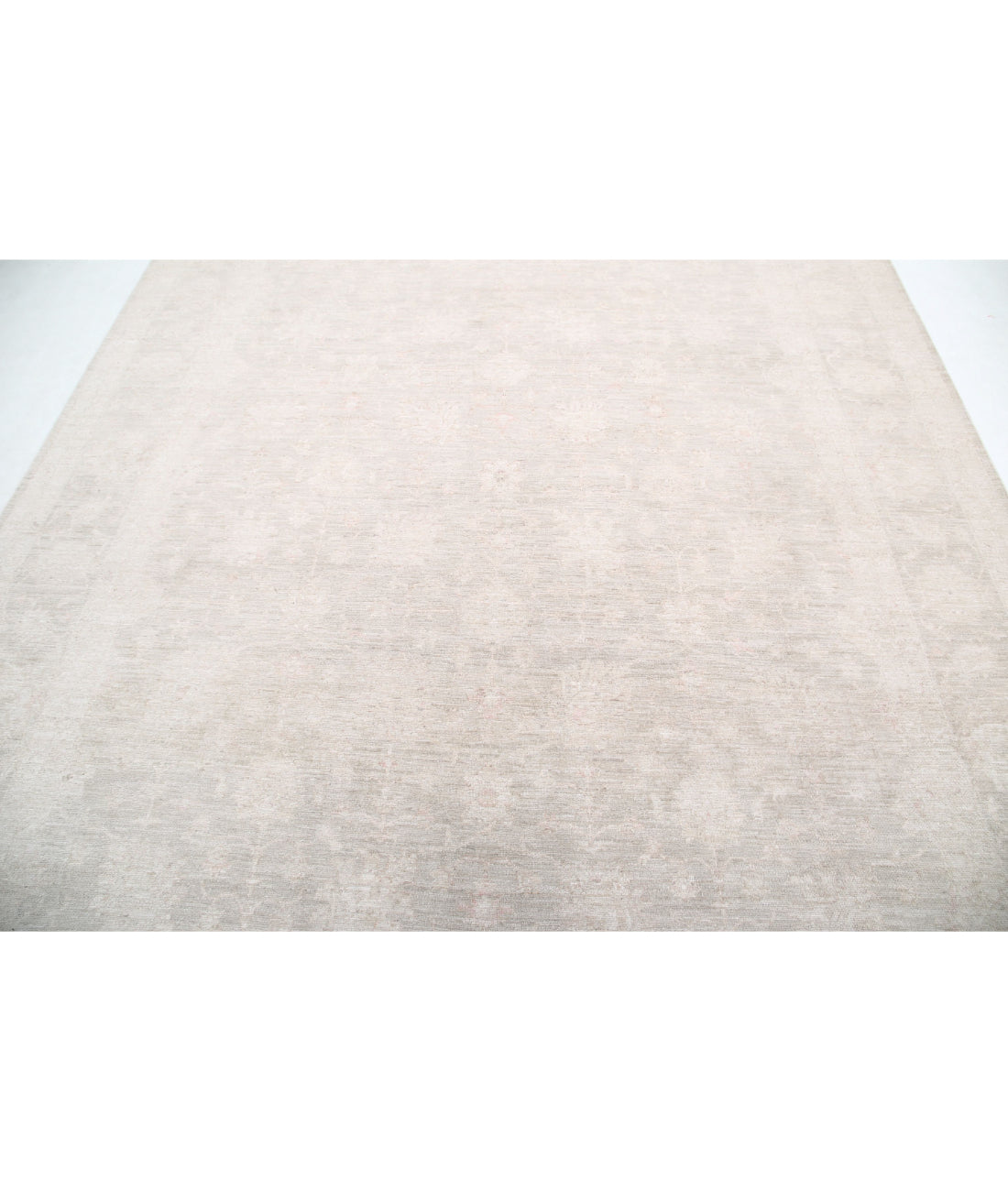 Serenity 8'1'' X 10'4'' Hand-Knotted Wool Rug 8'1'' x 10'4'' (243 X 310) / Ivory / Taupe