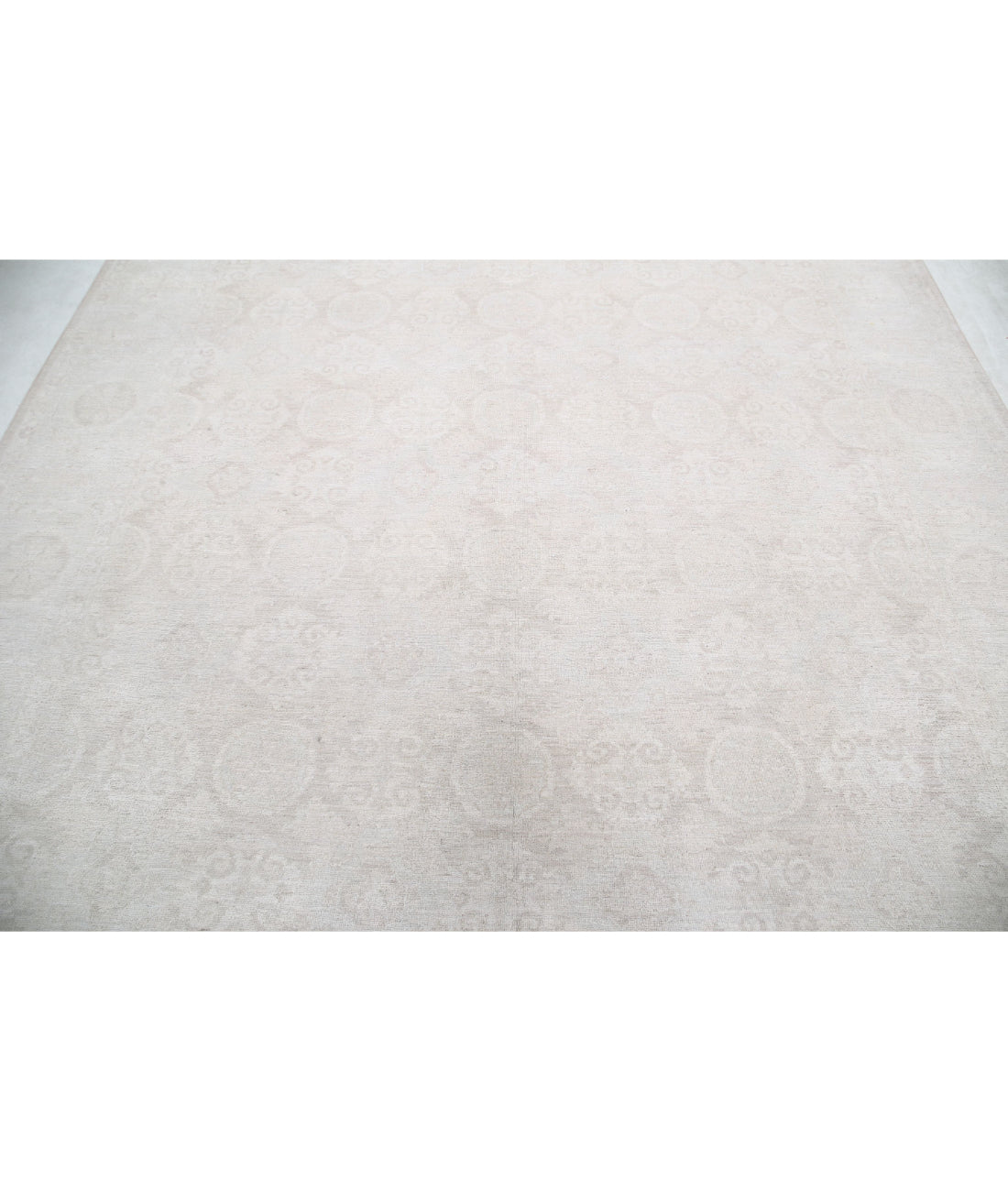 Serenity 8'1'' X 9'8'' Hand-Knotted Wool Rug 8'1'' x 9'8'' (243 X 290) / Brown / Ivory