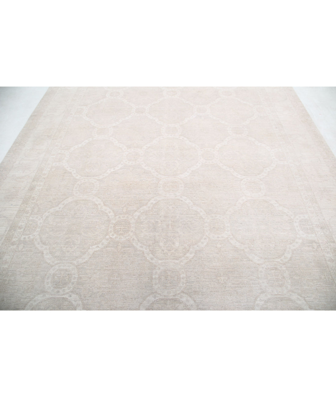 Serenity 8'0'' X 10'0'' Hand-Knotted Wool Rug 8'0'' x 10'0'' (240 X 300) / Grey / Ivory