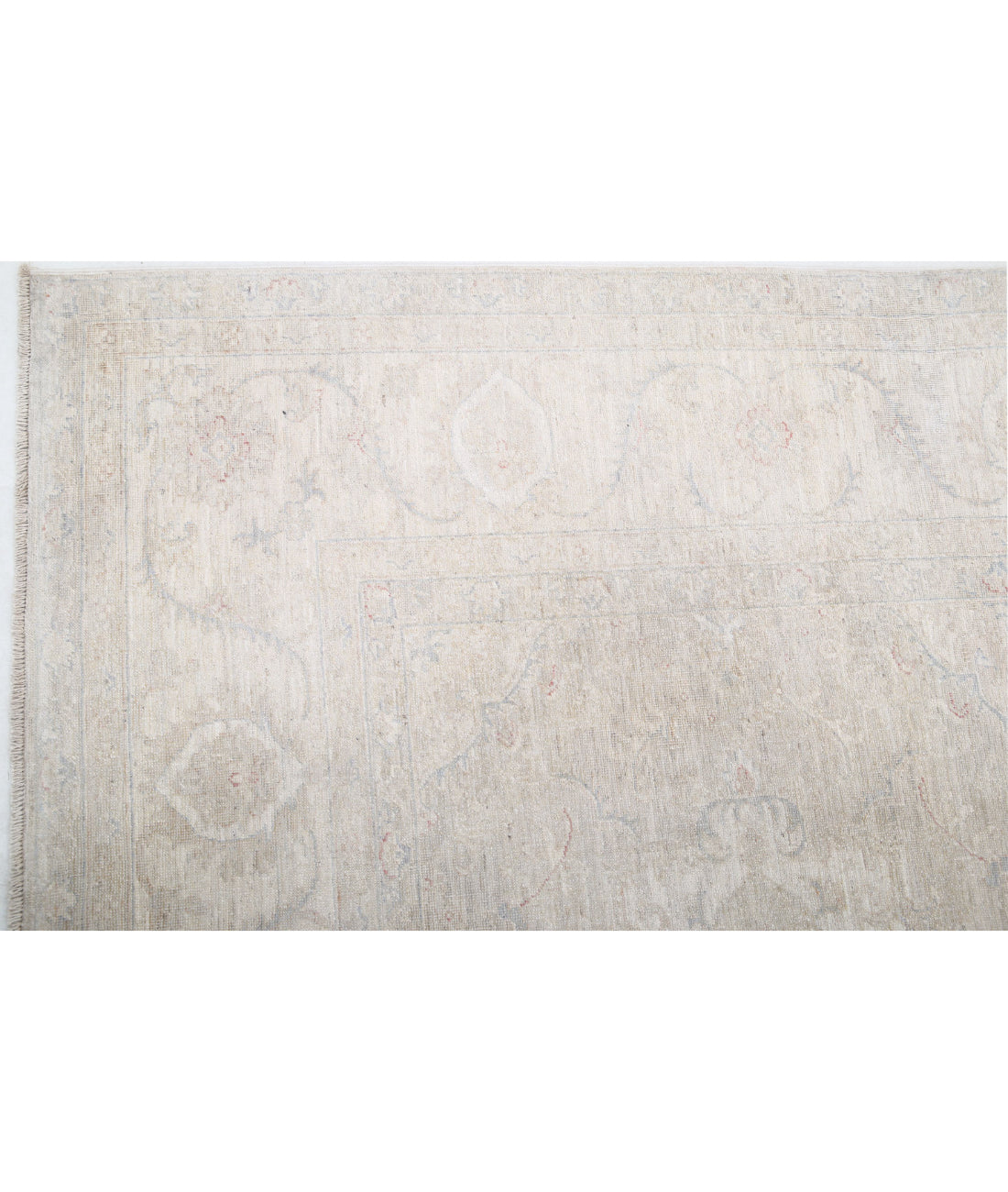 Serenity 8'1'' X 9'4'' Hand-Knotted Wool Rug 8'1'' x 9'4'' (243 X 280) / Grey / Ivory