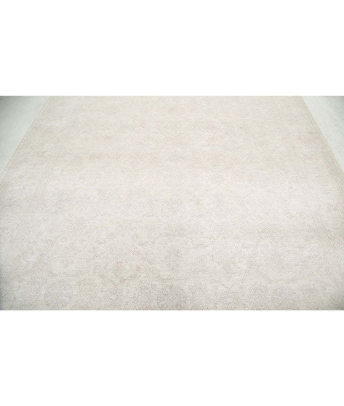 Serenity 8'0'' X 10'2'' Hand-Knotted Wool Rug 8'0'' x 10'2'' (240 X 305) / Ivory / Ivory