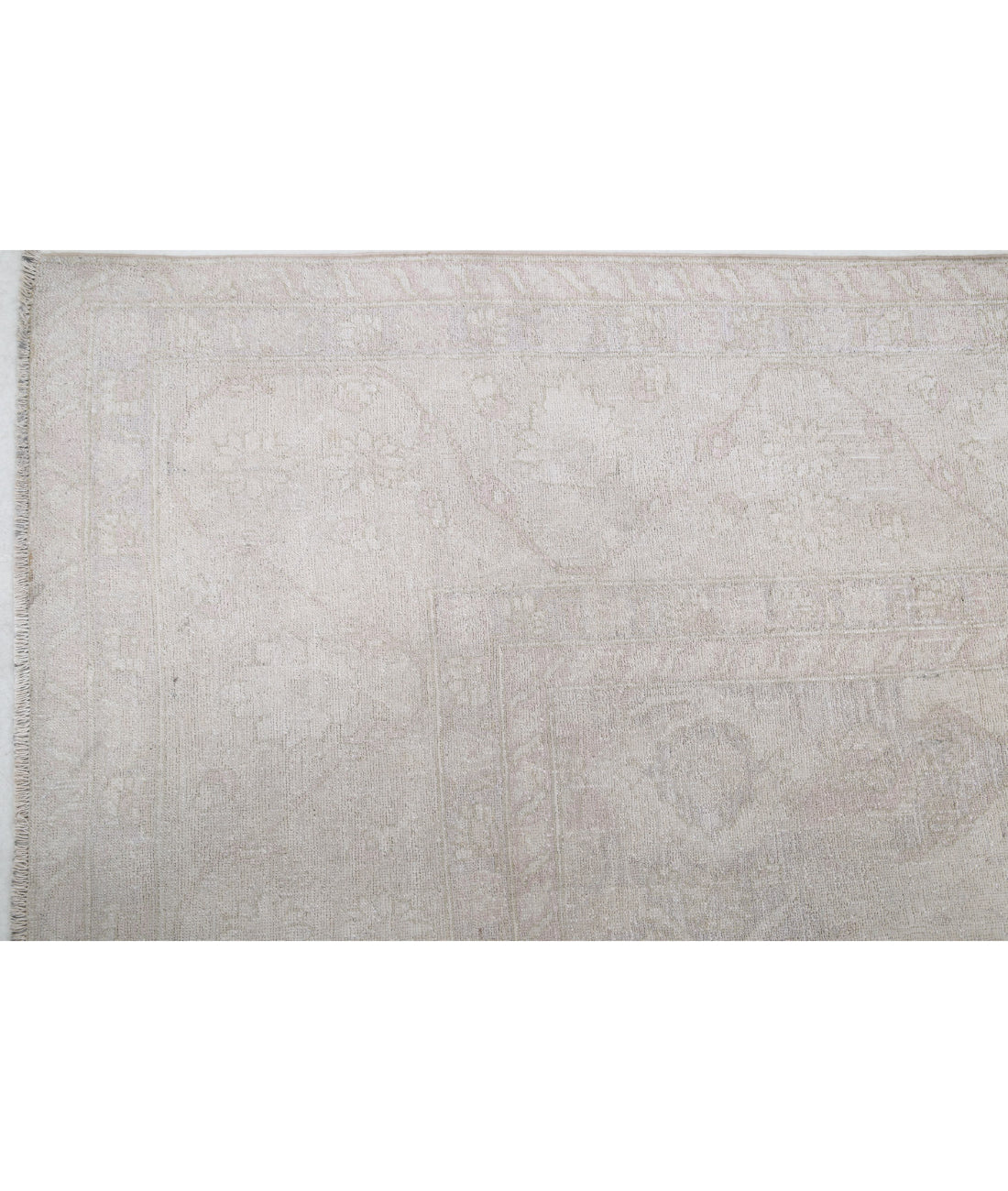 Serenity 8'8'' X 12'3'' Hand-Knotted Wool Rug 8'8'' x 12'3'' (260 X 368) / Ivory / Taupe