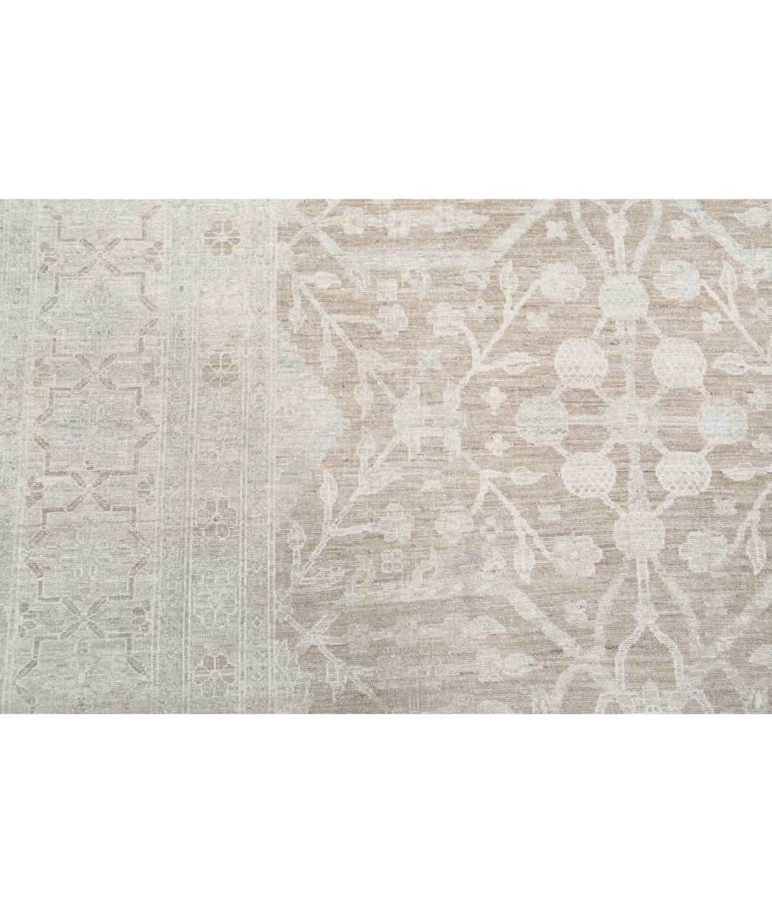 Serenity 8'9'' X 15'7'' Hand-Knotted Wool Rug 8'9'' x 15'7'' (263 X 468) / Ivory / Taupe