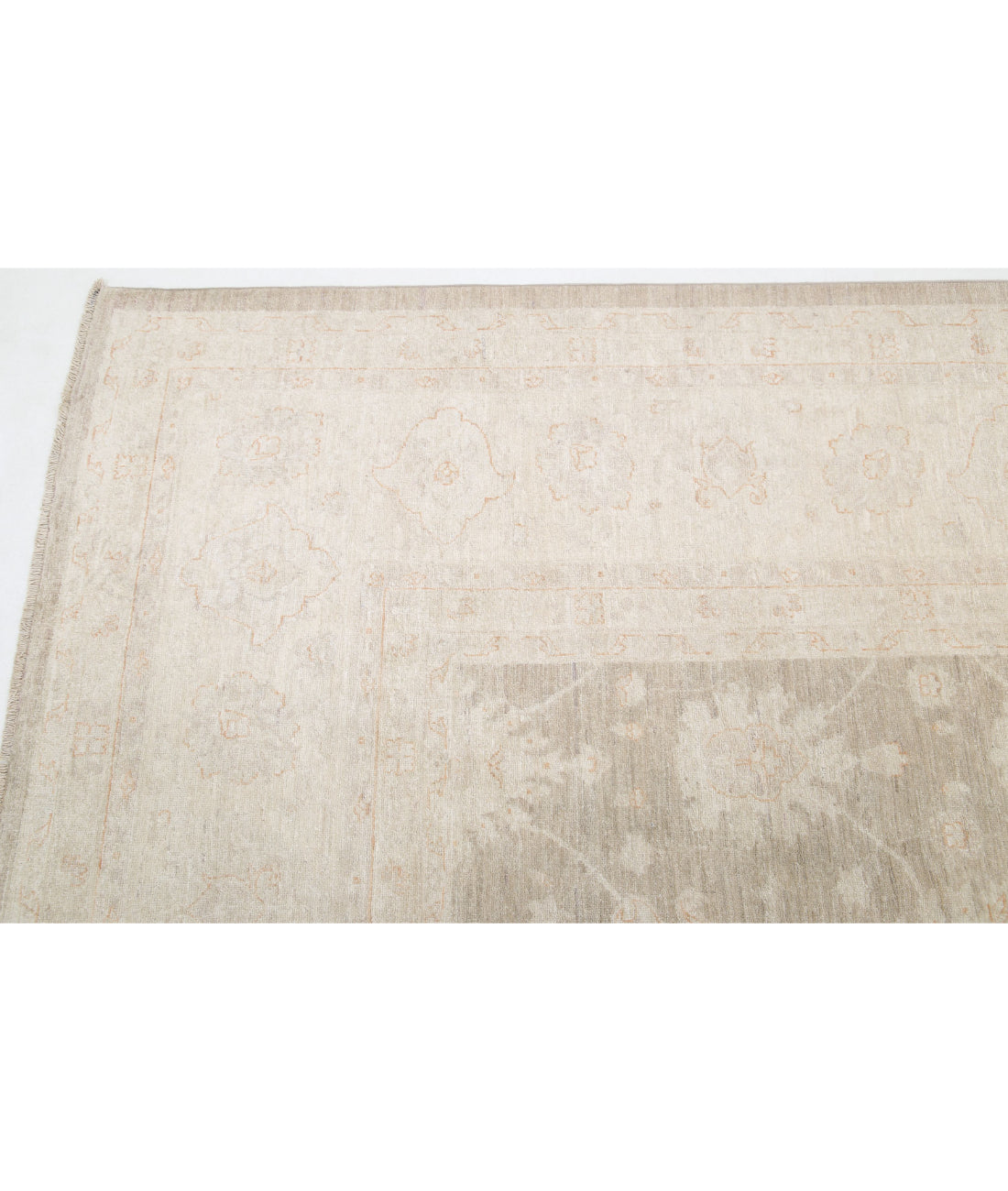 Serenity 11'8'' X 14'9'' Hand-Knotted Wool Rug 11'8'' x 14'9'' (350 X 443) / Brown / Ivory