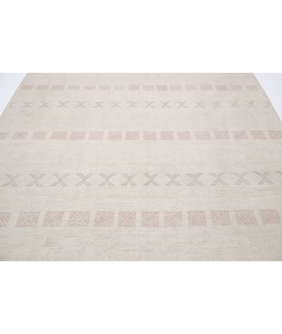 Serenity 7'11'' X 10'1'' Hand-Knotted Wool Rug 7'11'' x 10'1'' (238 X 303) / Ivory / Ivory