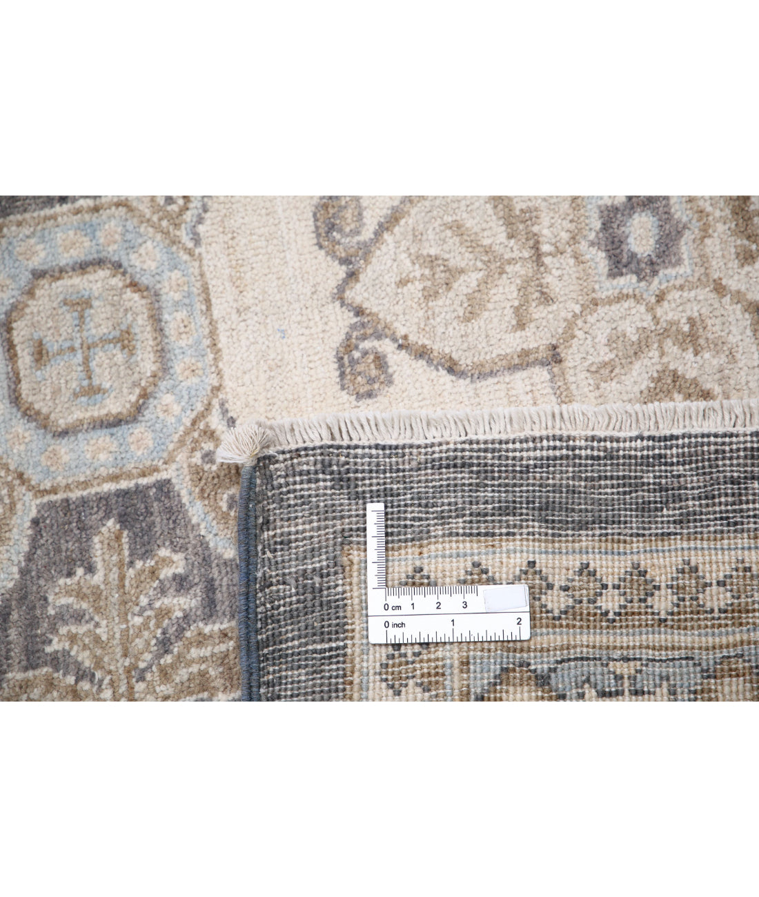 Serenity 8'3'' X 10'4'' Hand-Knotted Wool Rug 8'3'' x 10'4'' (248 X 310) / Grey / Ivory