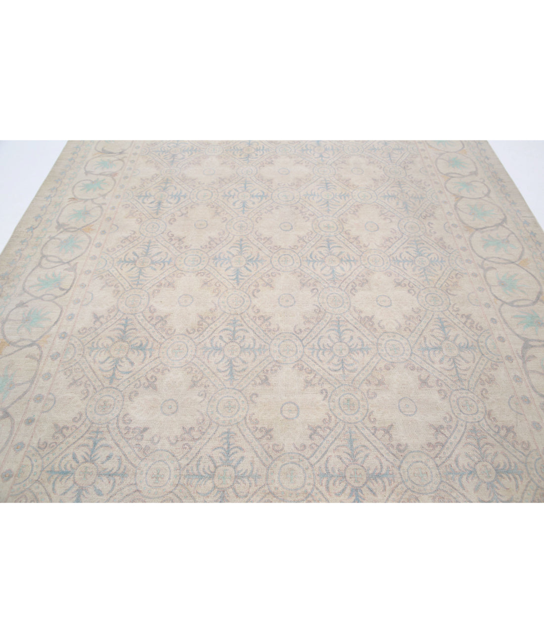 Serenity 7'10'' X 10'0'' Hand-Knotted Wool Rug 7'10'' x 10'0'' (235 X 300) / Ivory / Lilac