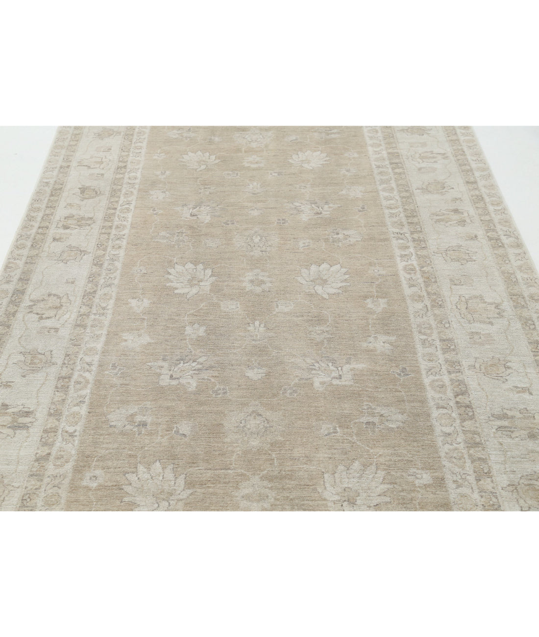Serenity 4'11'' X 12'2'' Hand-Knotted Wool Rug 4'11'' x 12'2'' (148 X 365) / Taupe / Ivory