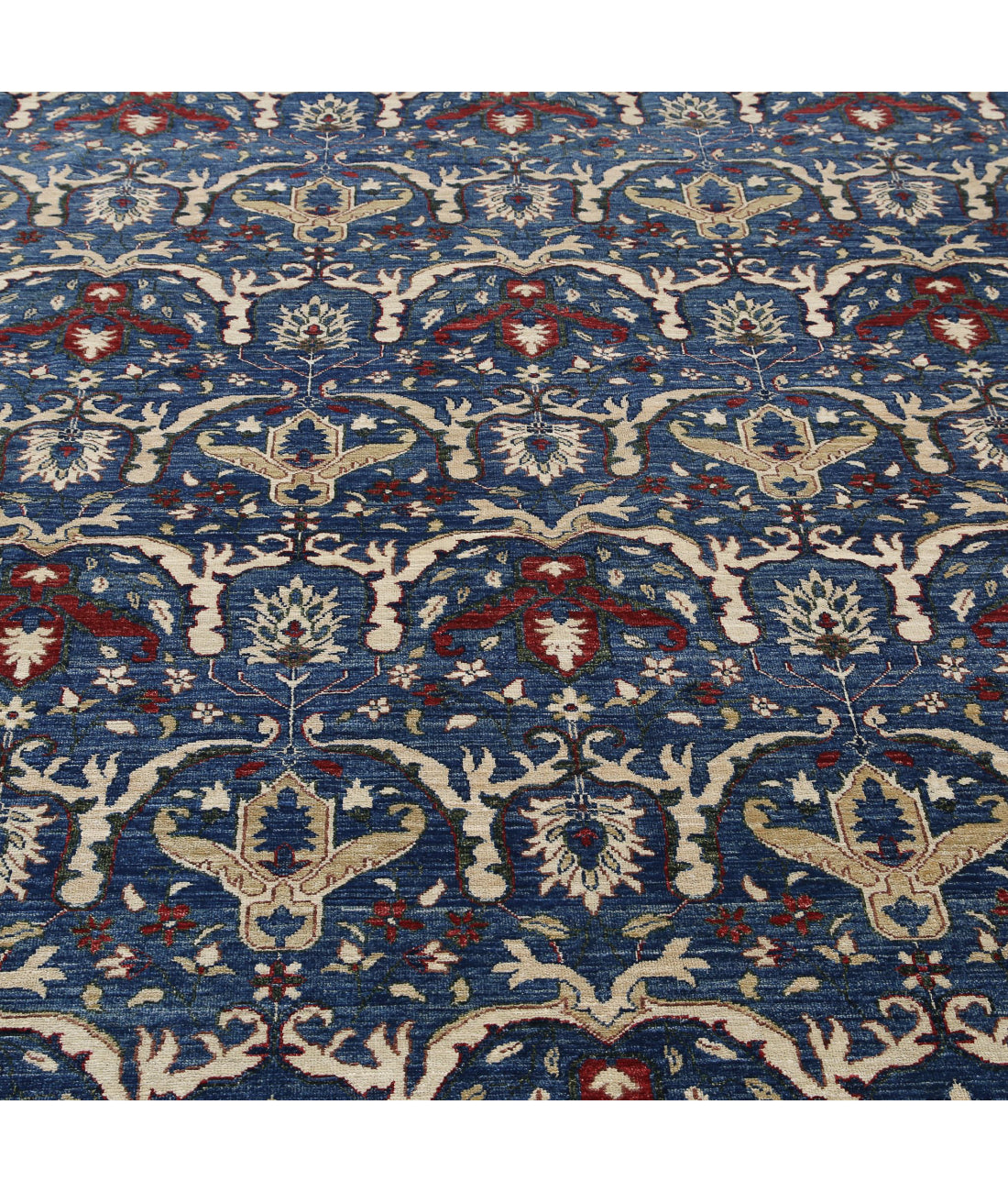 Sultanabad 8'11'' X 11'8'' Hand-Knotted Wool Rug 8'11'' x 11'8'' (268 X 350) / Red / Blue