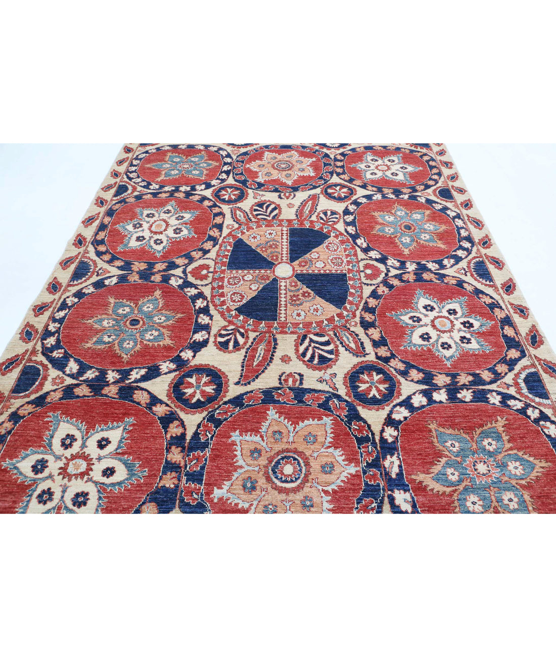 Suzani 6'7'' X 9'7'' Hand-Knotted Wool Rug 6'7'' x 9'7'' (198 X 288) / Ivory / Blue