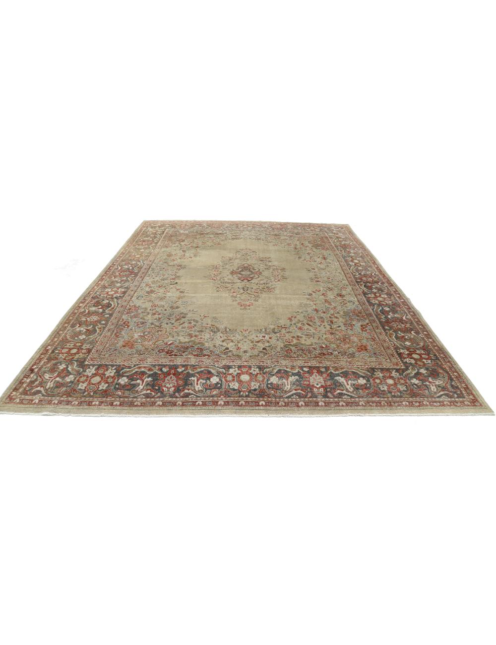 Tabriz 9' 10" X 12' 8" Hand-Knotted Wool Rug 9' 10" X 12' 8" (300 X 386) / Taupe / Grey