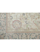 Tabriz 6' 5" X 9' 7" Hand-Knotted Wool Rug 6' 5" X 9' 7" (196 X 292) / Ivory / Grey