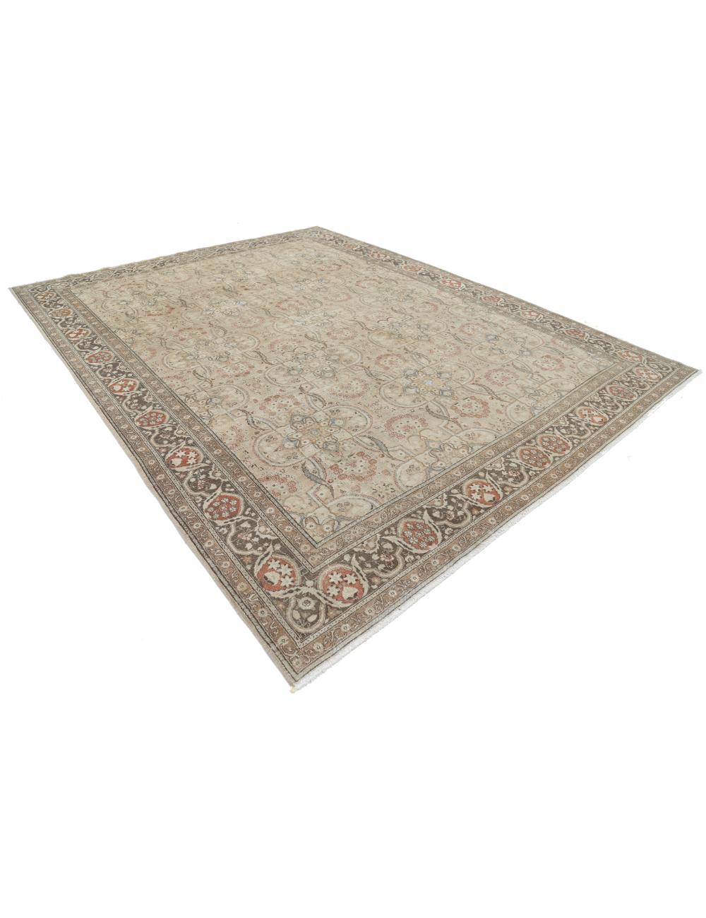 Tabriz 9' 11" X 12' 9" Hand-Knotted Wool Rug 9' 11" X 12' 9" (302 X 389) / Taupe / Brown