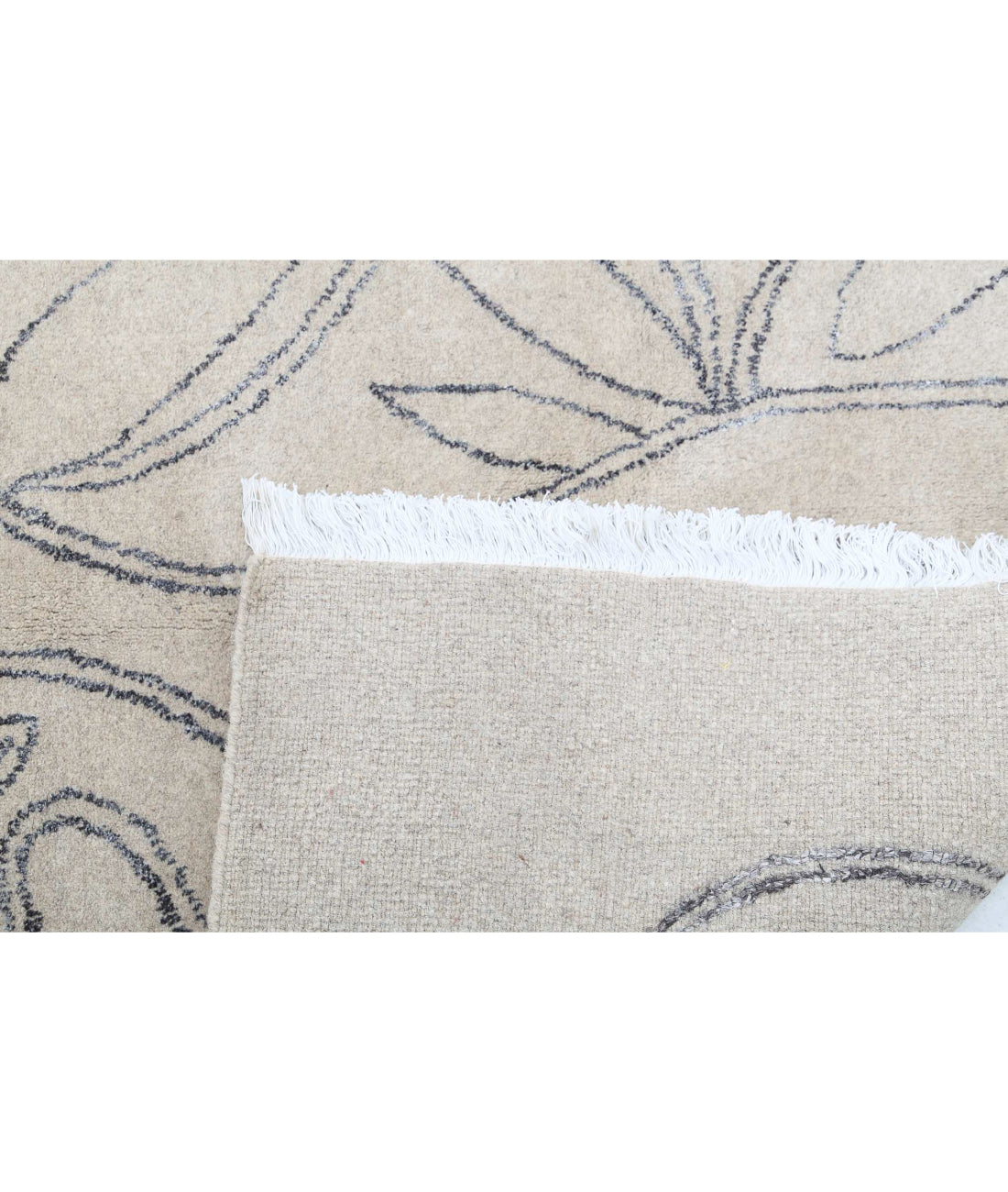 Texture 4'7'' X 6'1'' Hand-Knotted Wool Rug 4'7'' x 6'1'' (138 X 183) / Beige / Grey