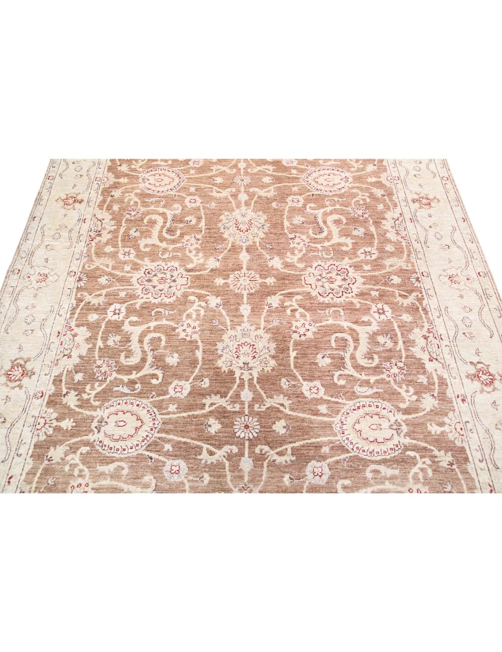 Ziegler 6' 0" X 8' 9" Hand-Knotted Wool Rug 6' 0" X 8' 9" (183 X 267) / Taupe / Ivory