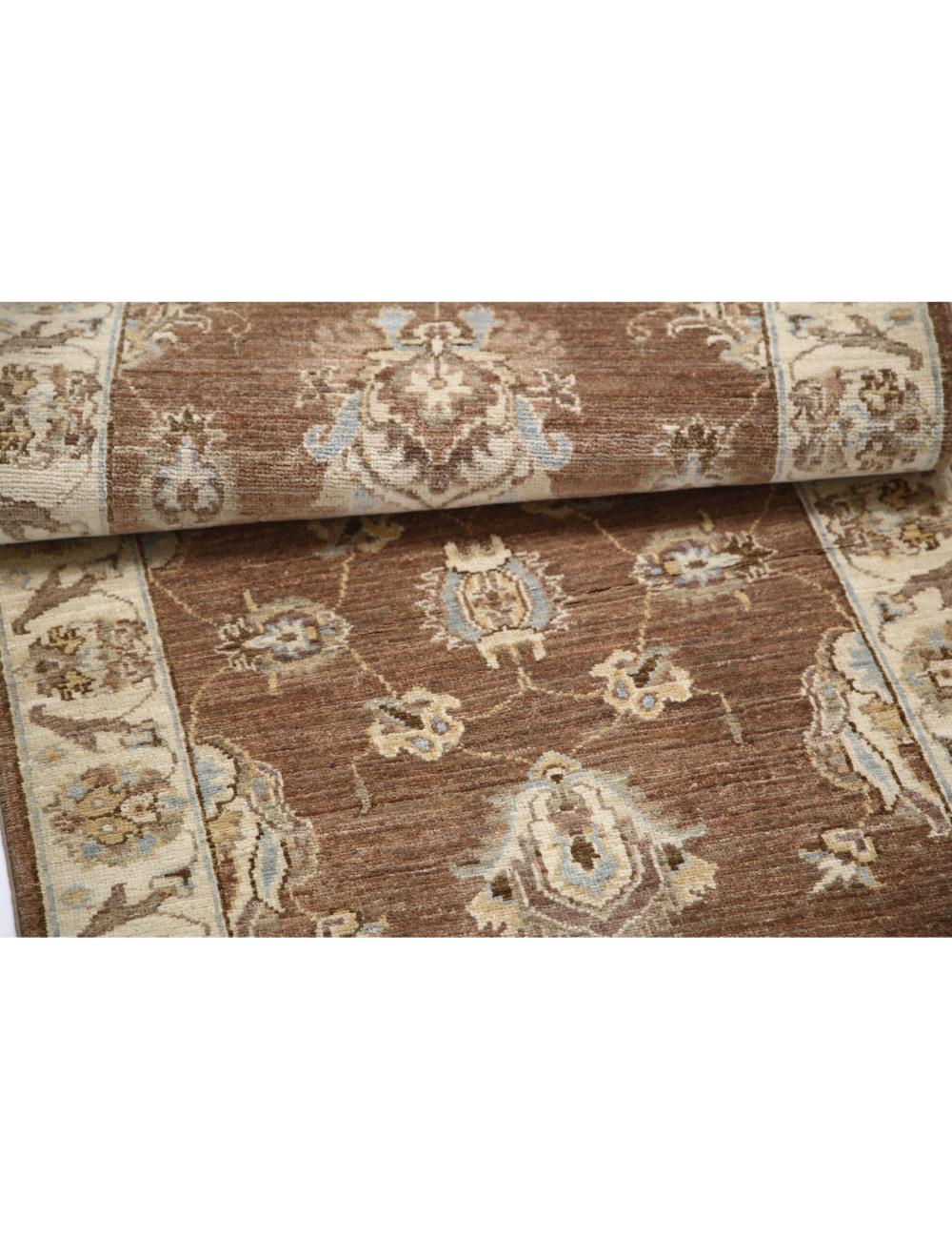 Ziegler 2' 4" X 8' 6" Hand-Knotted Wool Rug 2' 4" X 8' 6" (71 X 259) / Brown / Ivory