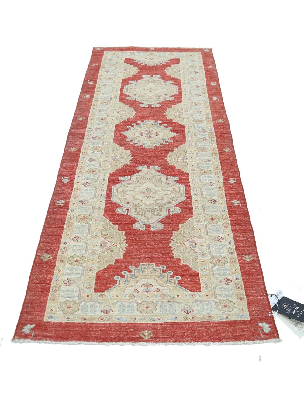 Ziegler 2' 9" X 7' 8" Hand-Knotted Wool Rug 2' 9" X 7' 8" (84 X 234) / Red / Ivory