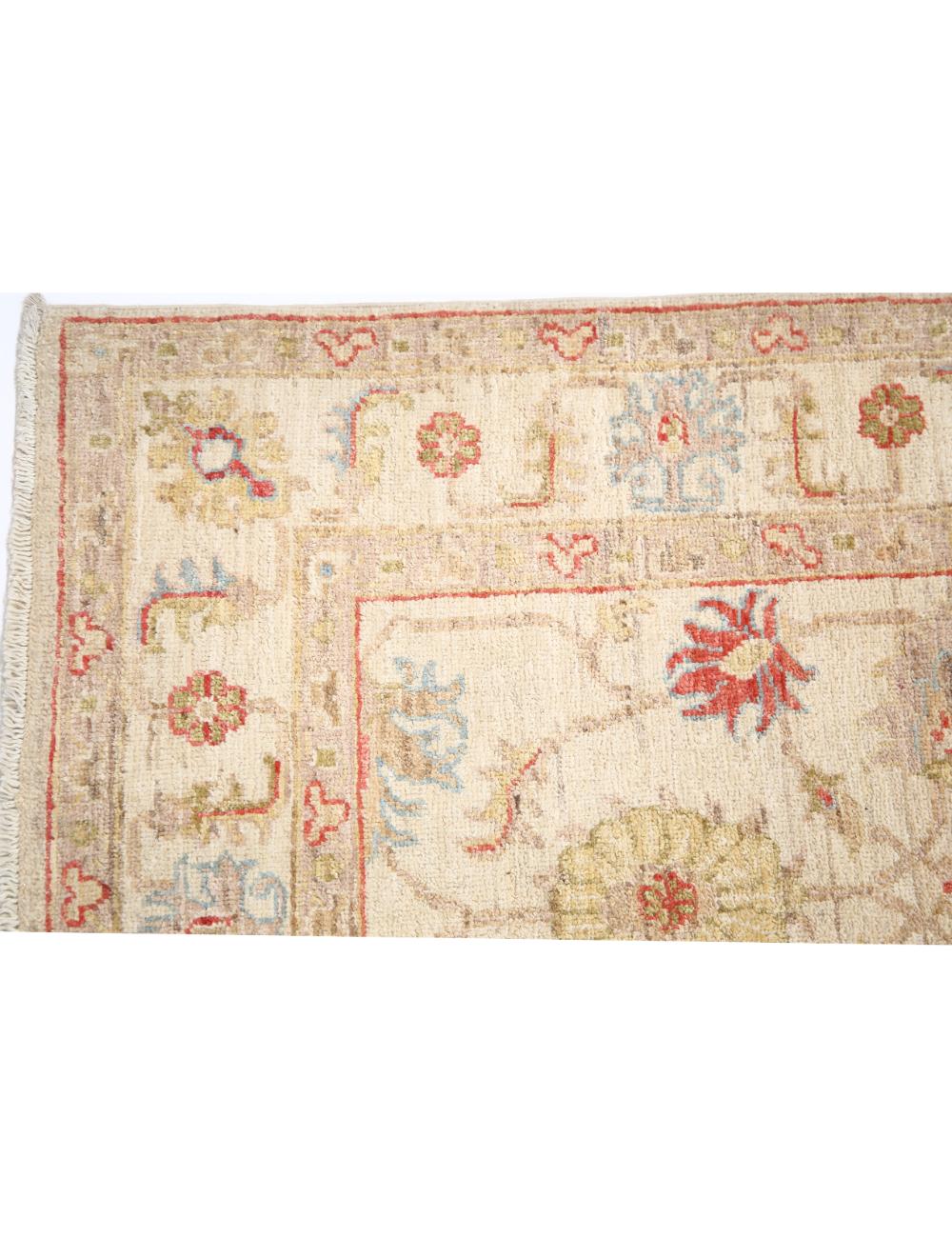 Ziegler 2' 7" X 8' 2" Hand-Knotted Wool Rug 2' 7" X 8' 2" (79 X 249) / Ivory / Multi