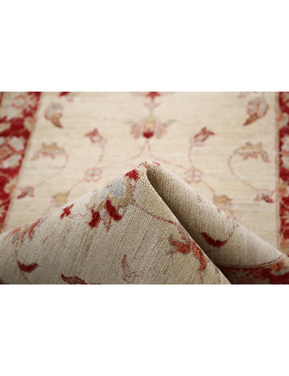 Ziegler 2' 7" X 8' 4" Hand-Knotted Wool Rug 2' 7" X 8' 4" (79 X 254) / Ivory / Red