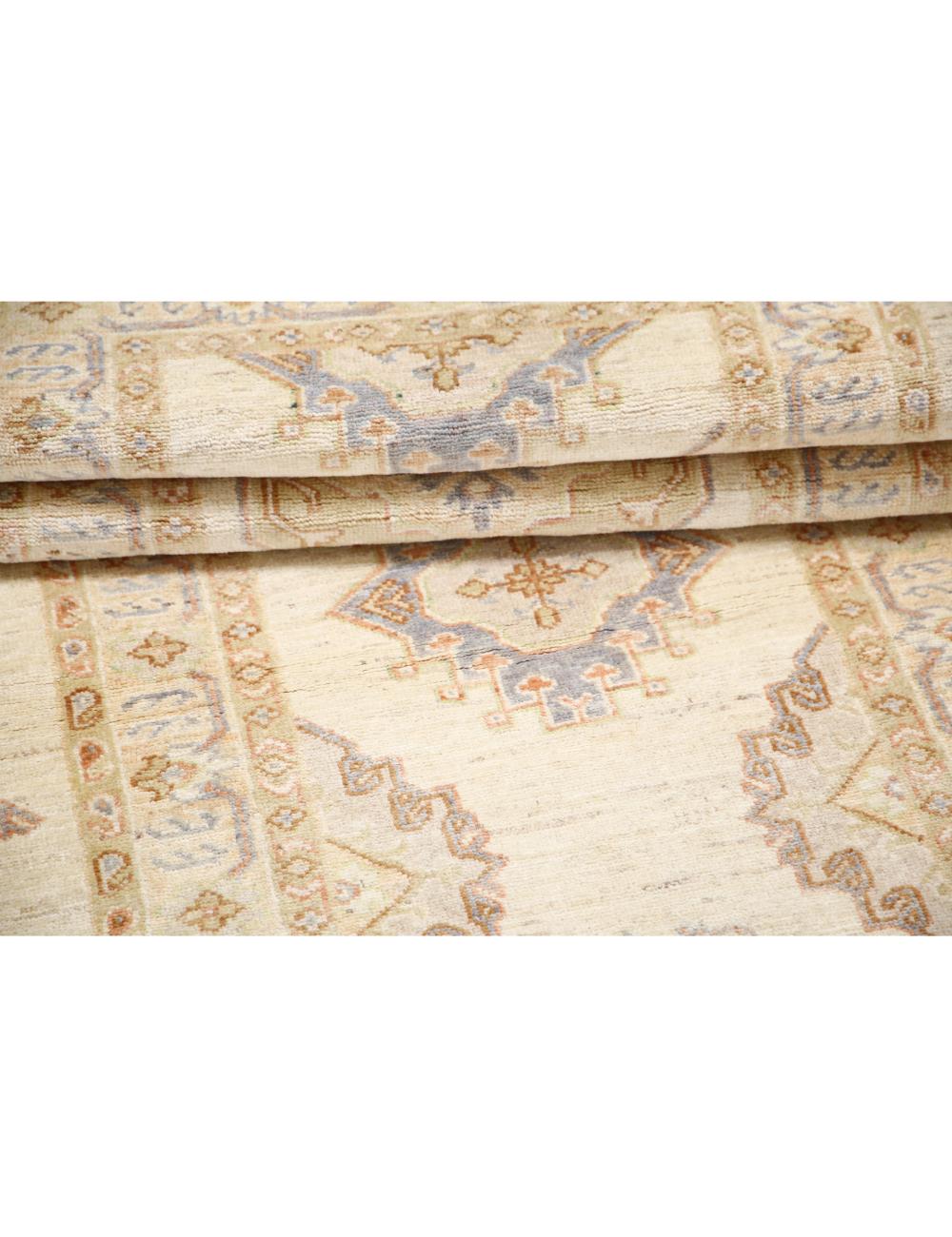 Ziegler 2' 8" X 8' 0" Hand-Knotted Wool Rug 2' 8" X 8' 0" (81 X 244) / Ivory / Rust