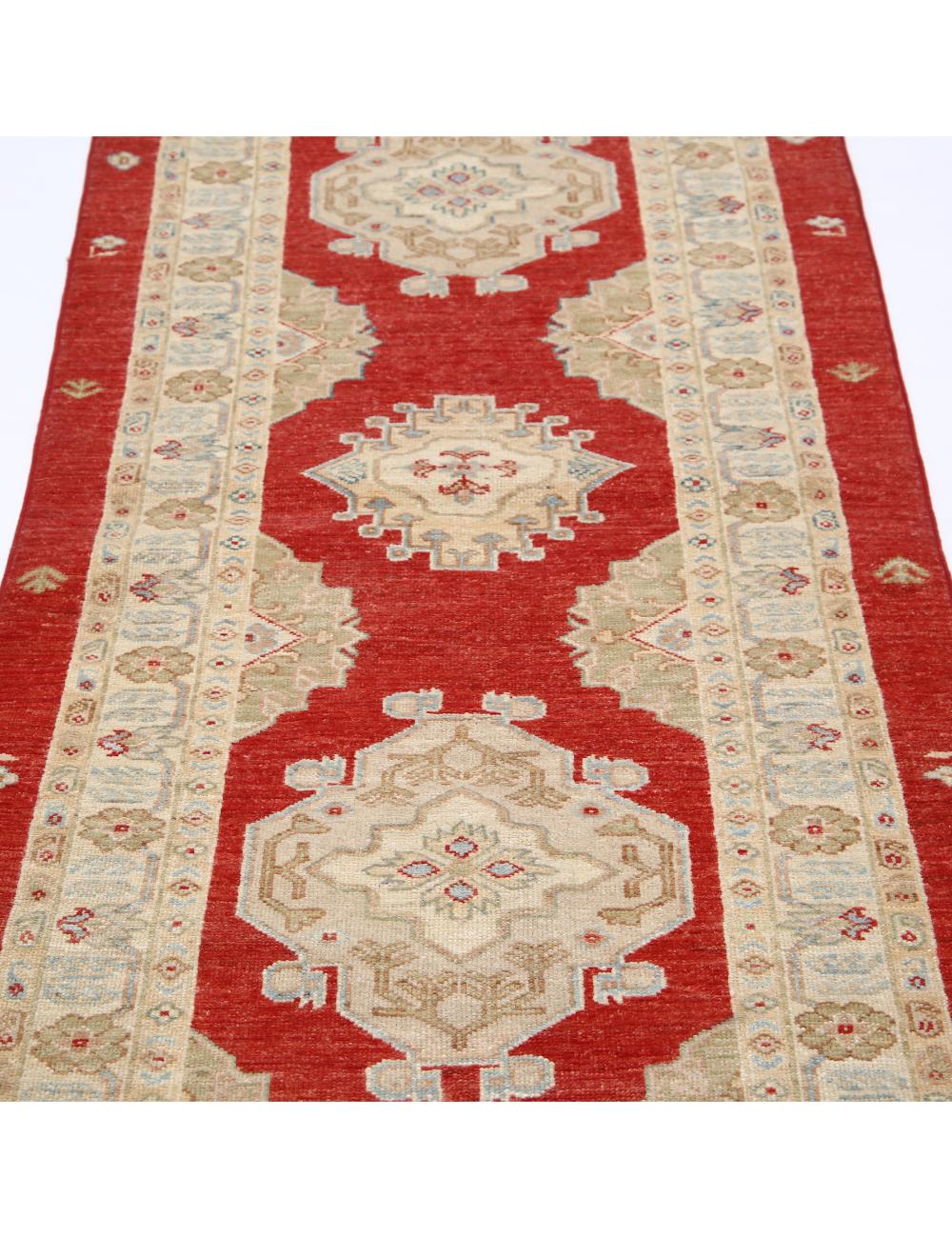 Ziegler 2' 8" X 7' 9" Hand-Knotted Wool Rug 2' 8" X 7' 9" (81 X 236) / Red / Ivory