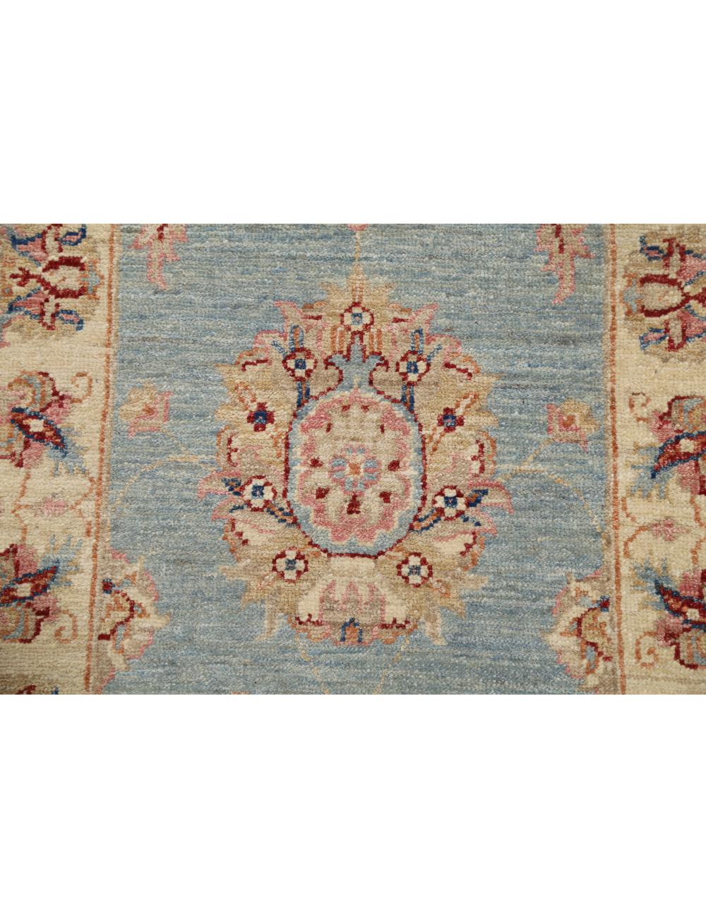 Ziegler 2' 0" X 3' 4" Hand-Knotted Wool Rug 2' 0" X 3' 4" (61 X 102) / Blue / Ivory