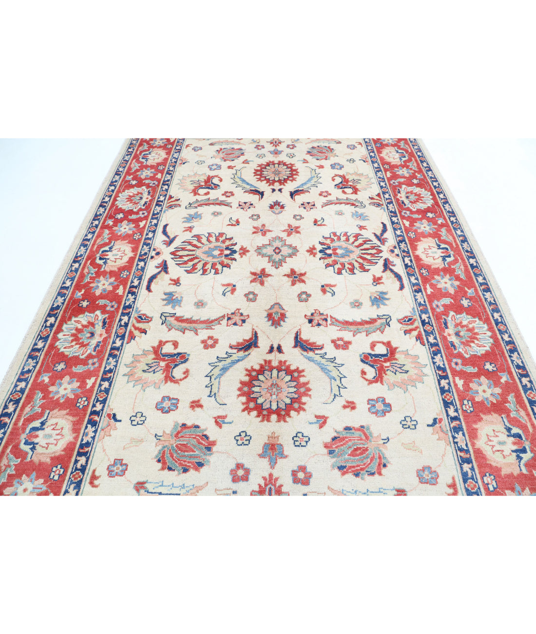 Ziegler 6'8'' X 10'5'' Hand-Knotted Wool Rug 6'8'' x 10'5'' (200 X 313) / Ivory / Red