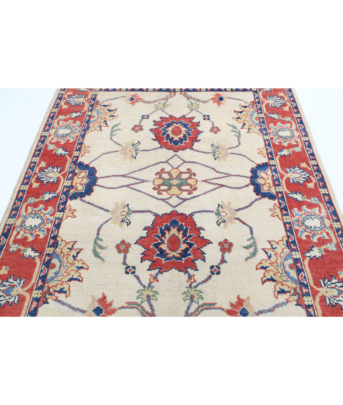 Ziegler 5'1'' X 6'9'' Hand-Knotted Wool Rug 5'1'' x 6'9'' (153 X 203) / Ivory / Red