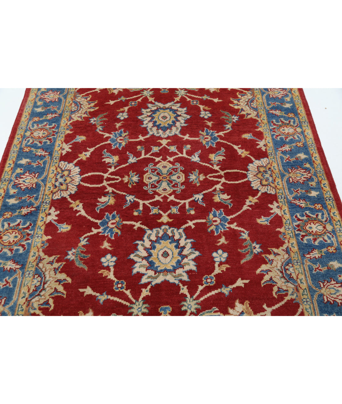 Ziegler 5'1'' X 6'6'' Hand-Knotted Wool Rug 5'1'' x 6'6'' (153 X 195) / Red / Blue