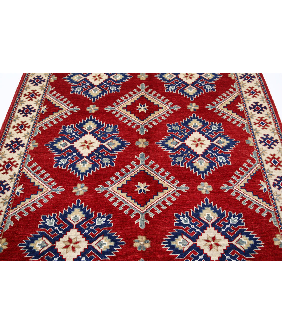 Ziegler 5'3'' X 6'10'' Hand-Knotted Wool Rug 5'3'' x 6'10'' (158 X 205) / Red / N/A