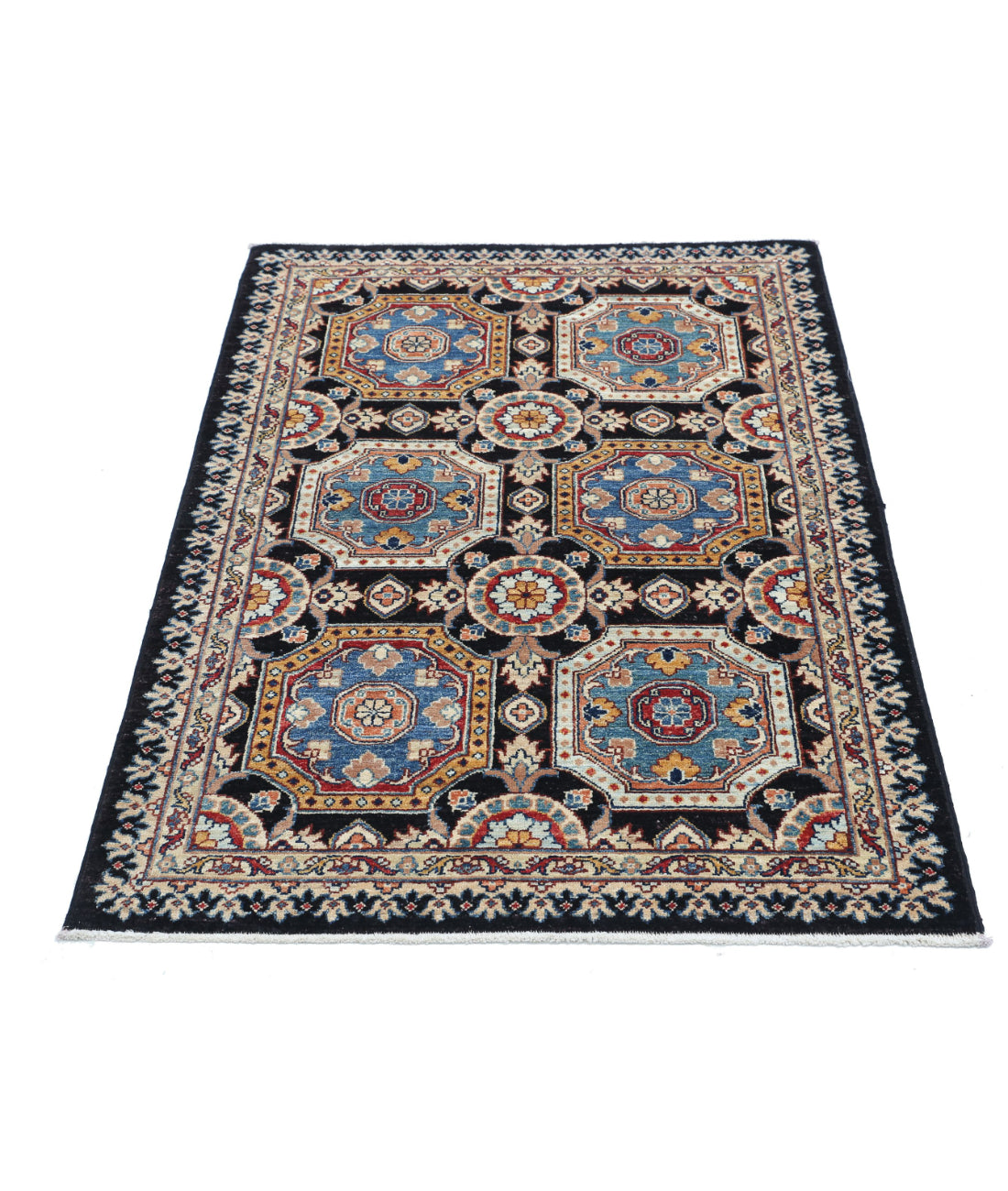 Ziegler 3'3'' X 4'8'' Hand-Knotted Wool Rug 3'3'' x 4'8'' (98 X 140) / Black / Ivory