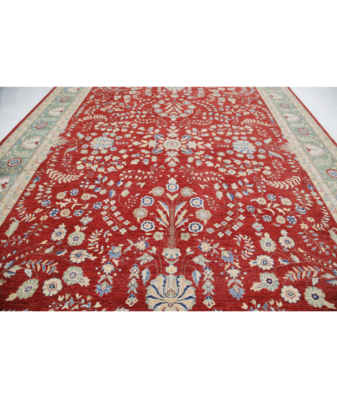 Ziegler 11'8'' X 14'7'' Hand-Knotted Wool Rug 11'8'' x 14'7'' (350 X 438) / Red / N/A