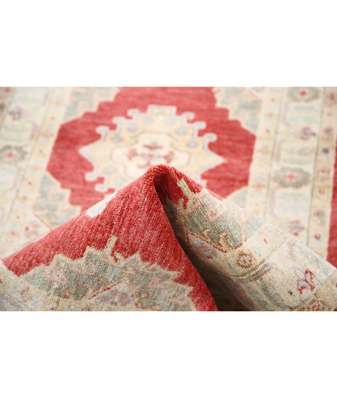 Ziegler 2'7'' X 7'7'' Hand-Knotted Wool Rug 2'7'' x 7'7'' (78 X 228) / Red / Red