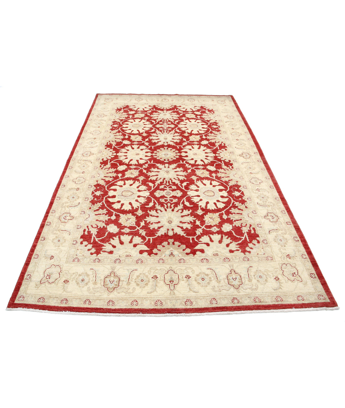 Ziegler 5'5'' X 8'6'' Hand-Knotted Wool Rug 5'5'' x 8'6'' (163 X 255) / Red / Ivory