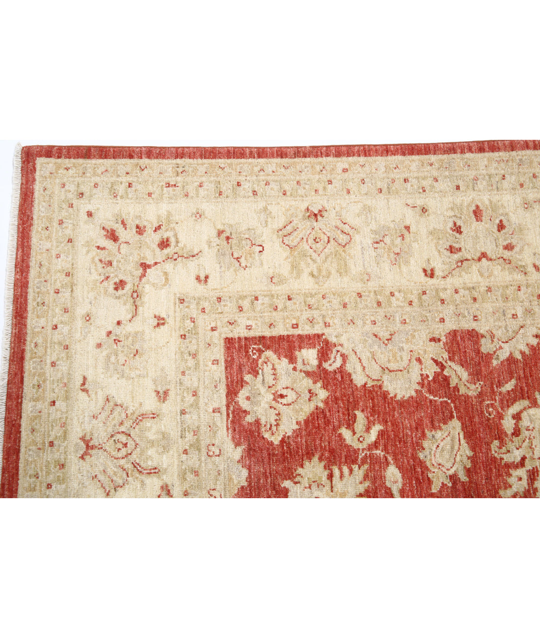Ziegler 5'7'' X 7'5'' Hand-Knotted Wool Rug 5'7'' x 7'5'' (168 X 223) / Red / Ivory