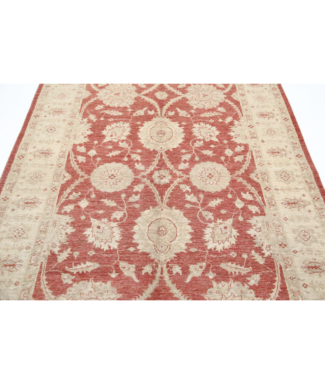 Ziegler 5'8'' X 7'10'' Hand-Knotted Wool Rug 5'8'' x 7'10'' (170 X 235) / Red / Ivory