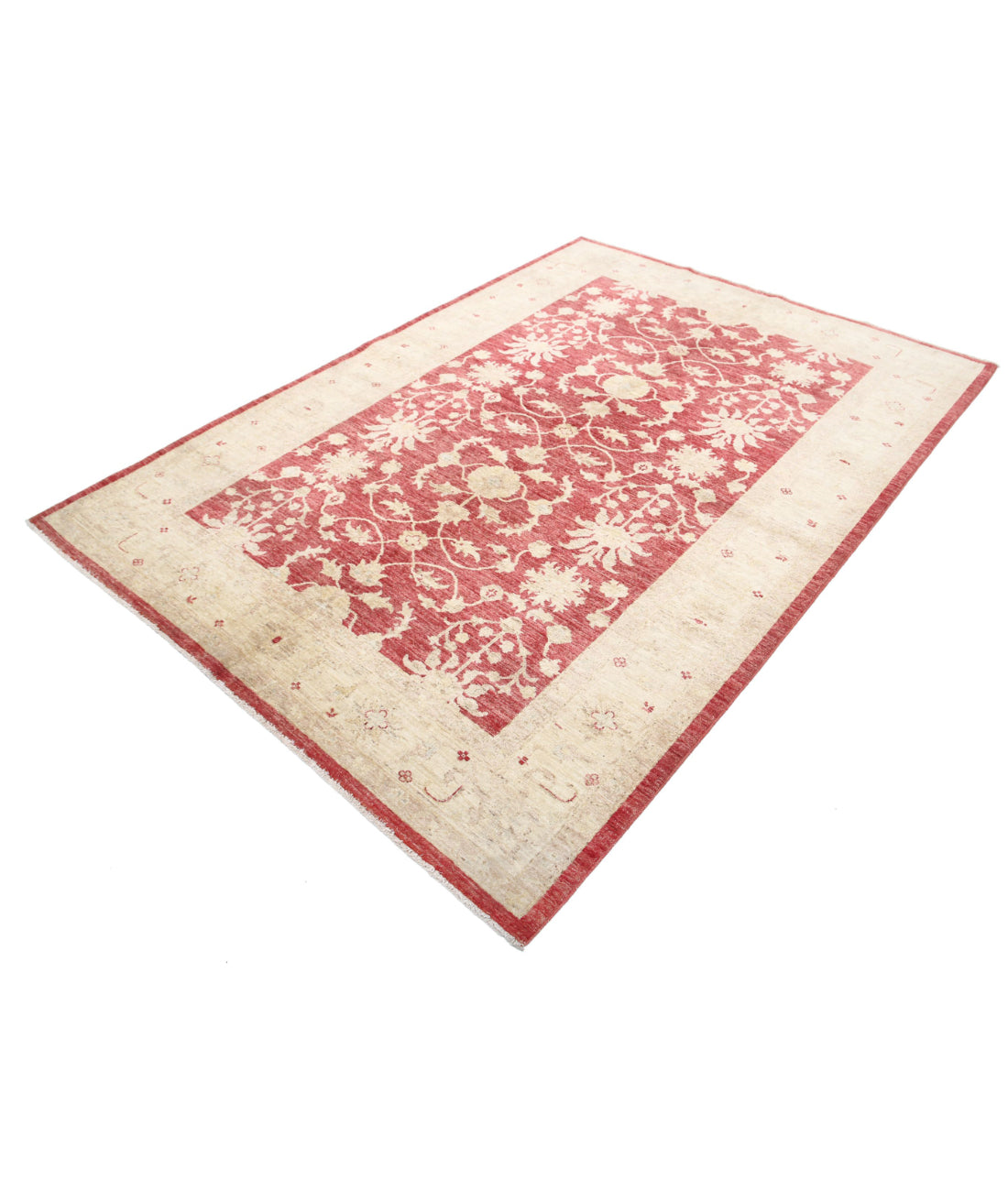 Ziegler 5'8'' X 7'10'' Hand-Knotted Wool Rug 5'8'' x 7'10'' (170 X 235) / Red / Ivory