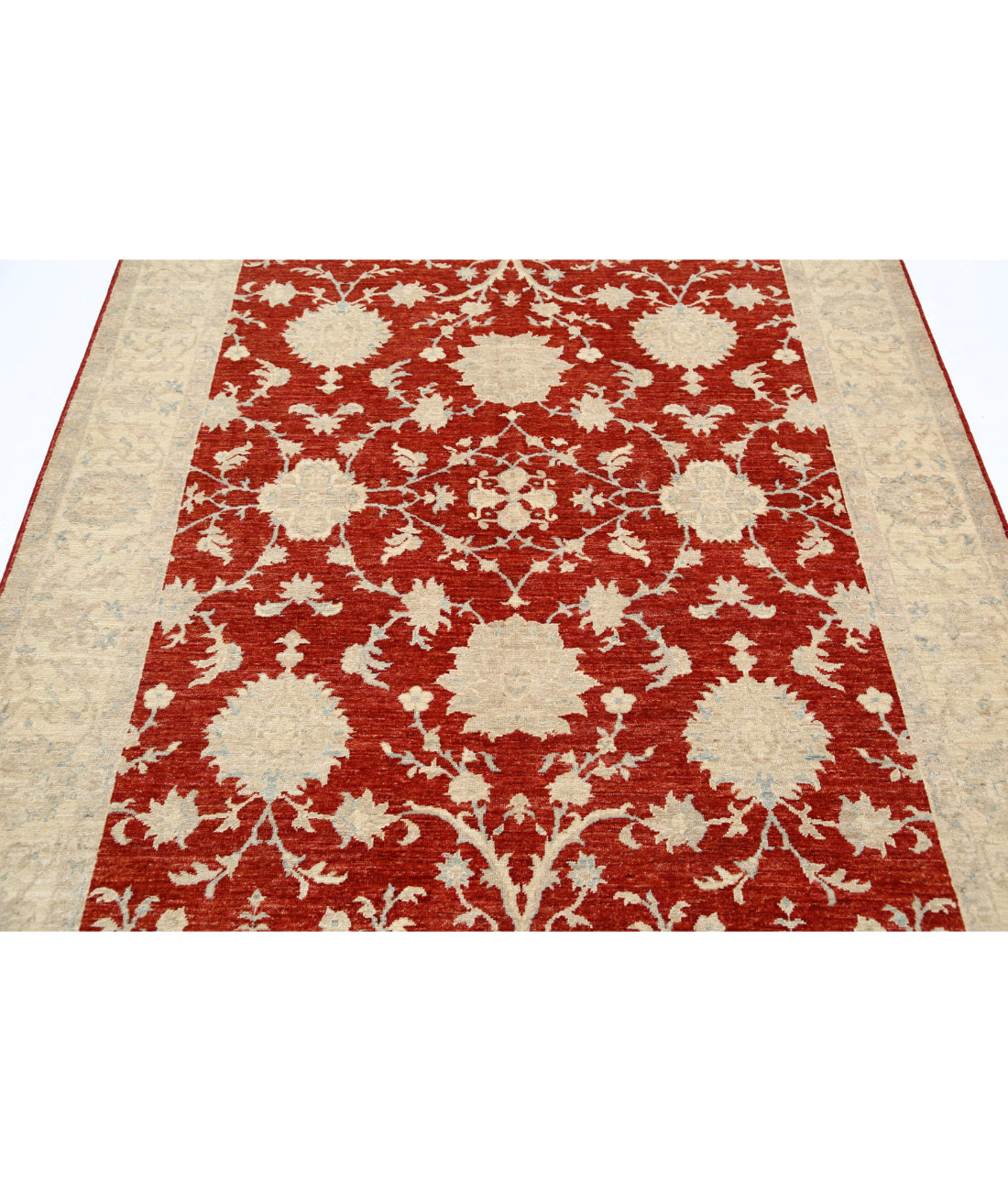 Ziegler 5'7'' X 7'9'' Hand-Knotted Wool Rug 5'7'' x 7'9'' (168 X 233) / Red / Ivory