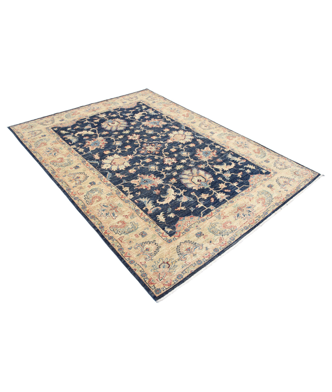 Ziegler 5'9'' X 7'6'' Hand-Knotted Wool Rug 5'9'' x 7'6'' (173 X 225) / Black / Ivory