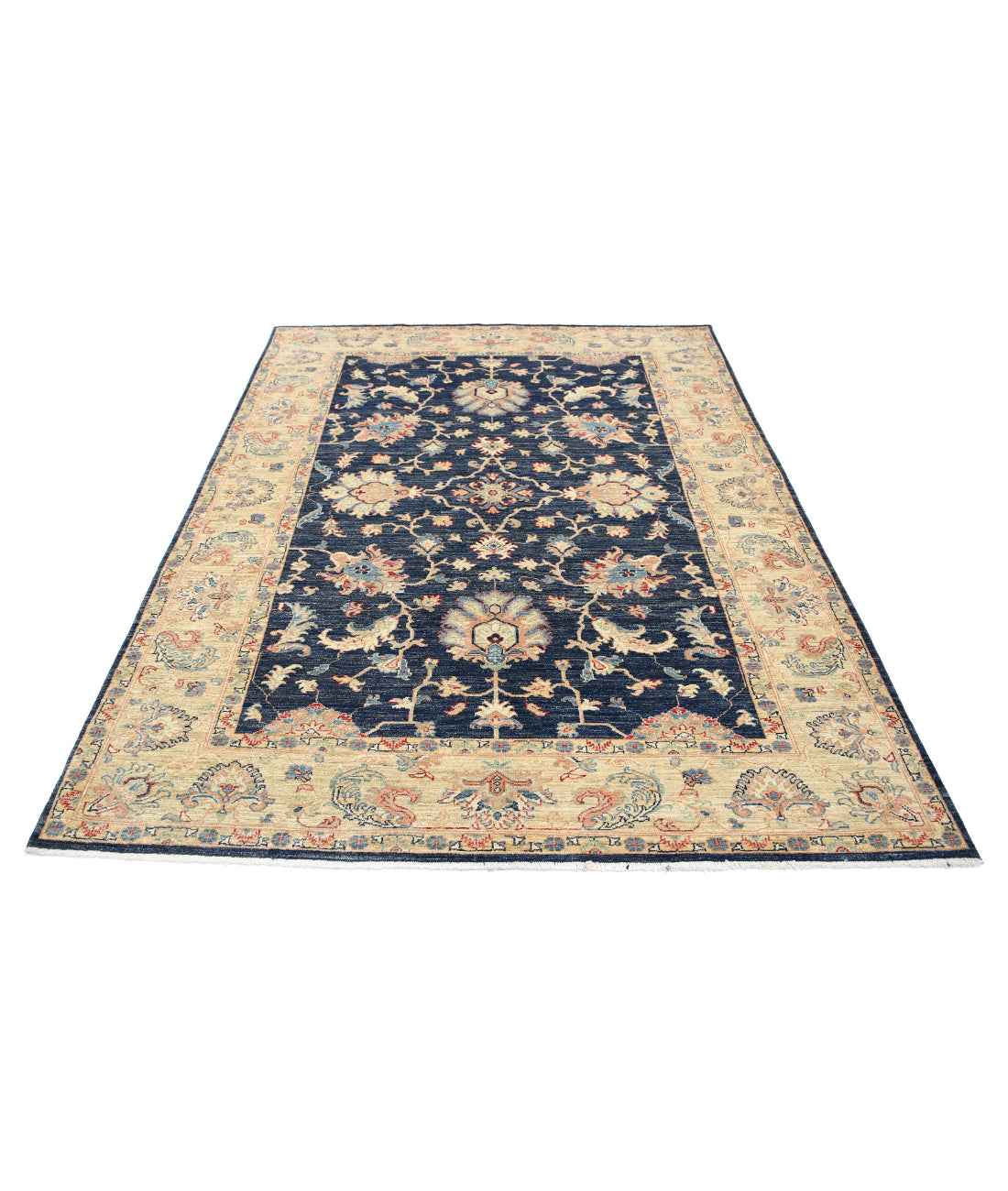 Ziegler 5'9'' X 7'6'' Hand-Knotted Wool Rug 5'9'' x 7'6'' (173 X 225) / Black / Ivory