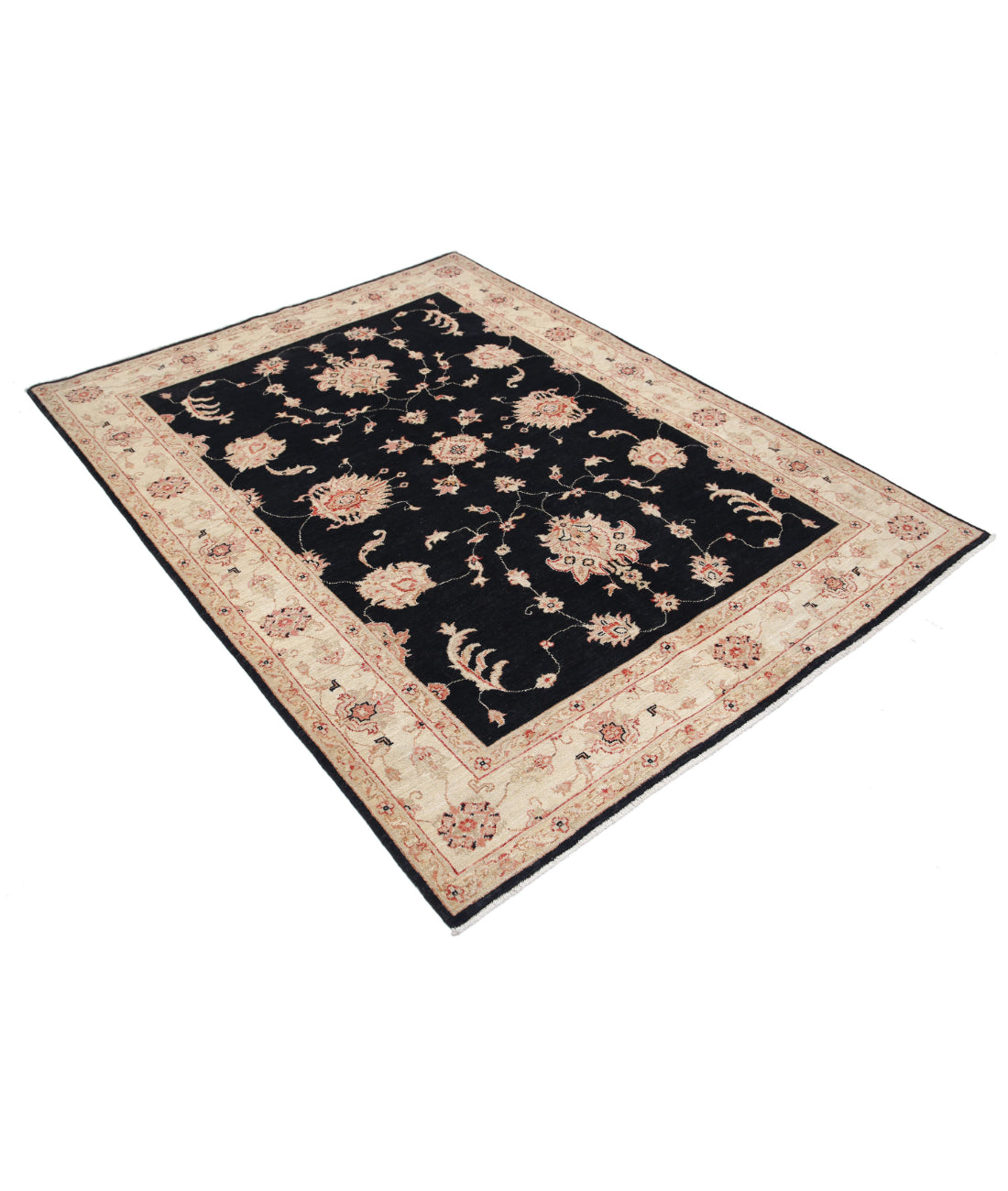 Ziegler 5'2'' X 6'8'' Hand-Knotted Wool Rug 5'2'' x 6'8'' (155 X 200) / Black / Ivory