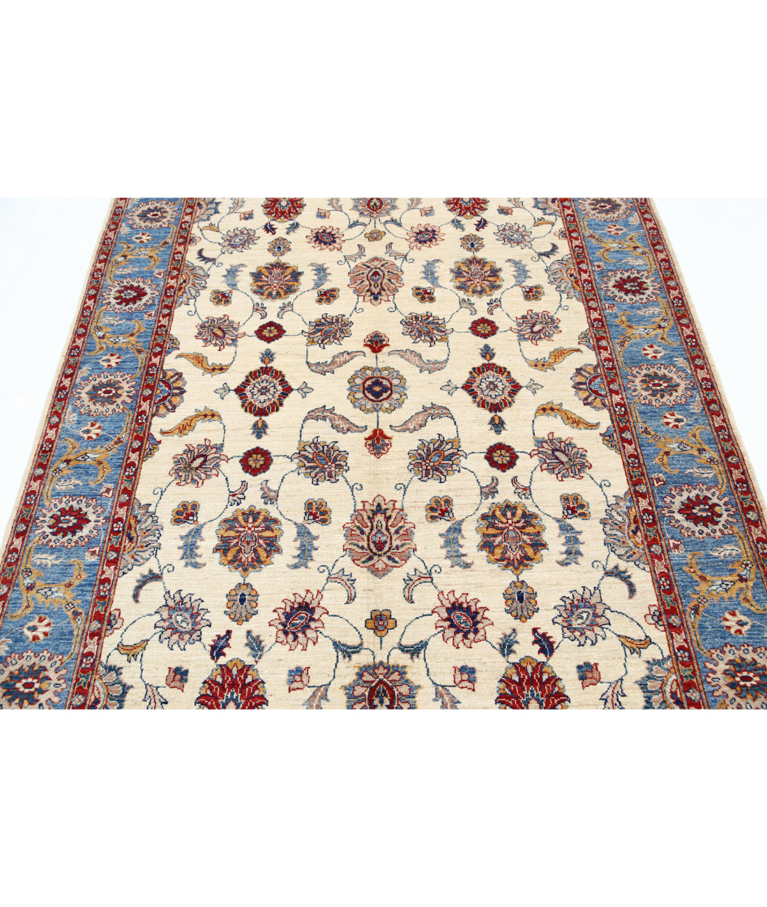 Ziegler 5'5'' X 7'8'' Hand-Knotted Wool Rug 5'5'' x 7'8'' (163 X 230) / Ivory / Blue